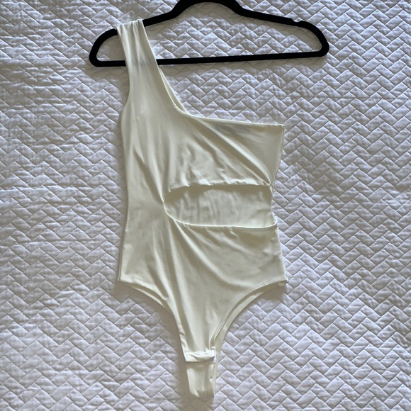 bodysuit - Picture 1 of 3